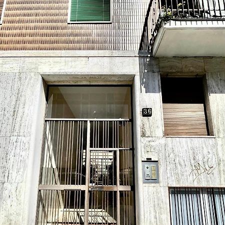 Tortona Secret Caveau Milano Esterno foto